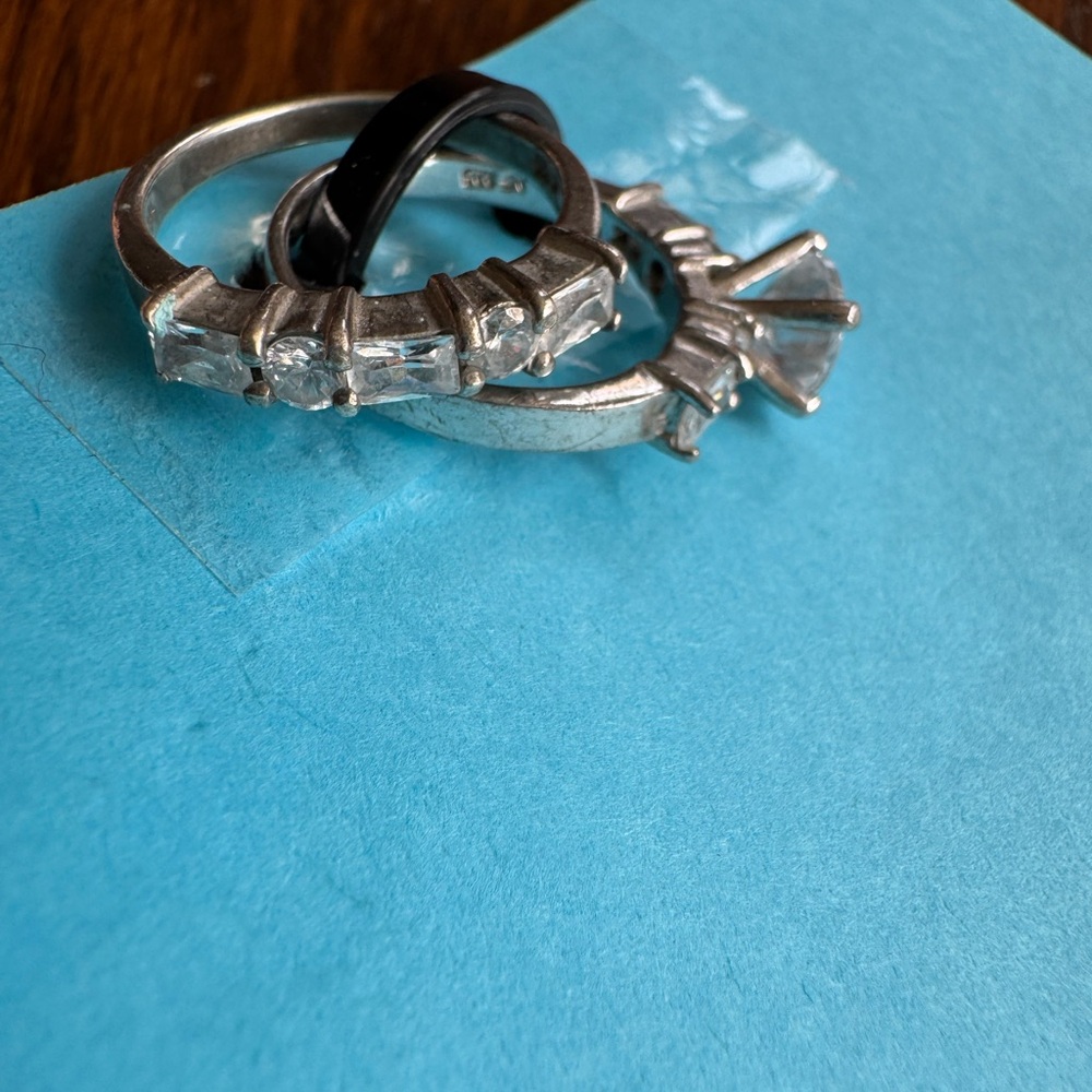 Wedding ring set. 💍 - Picture 3 of 3